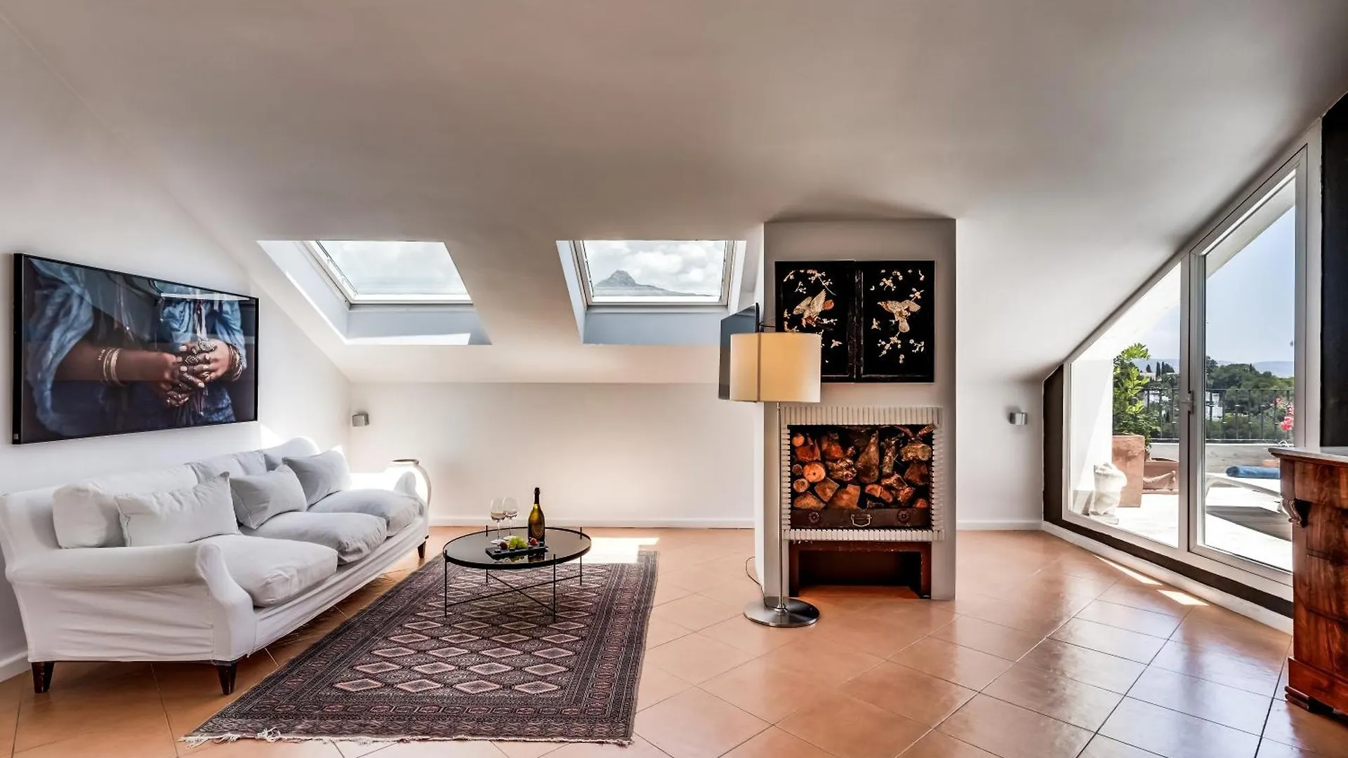 Molo Luxury Suites Puerto Banus Marbella 0*,