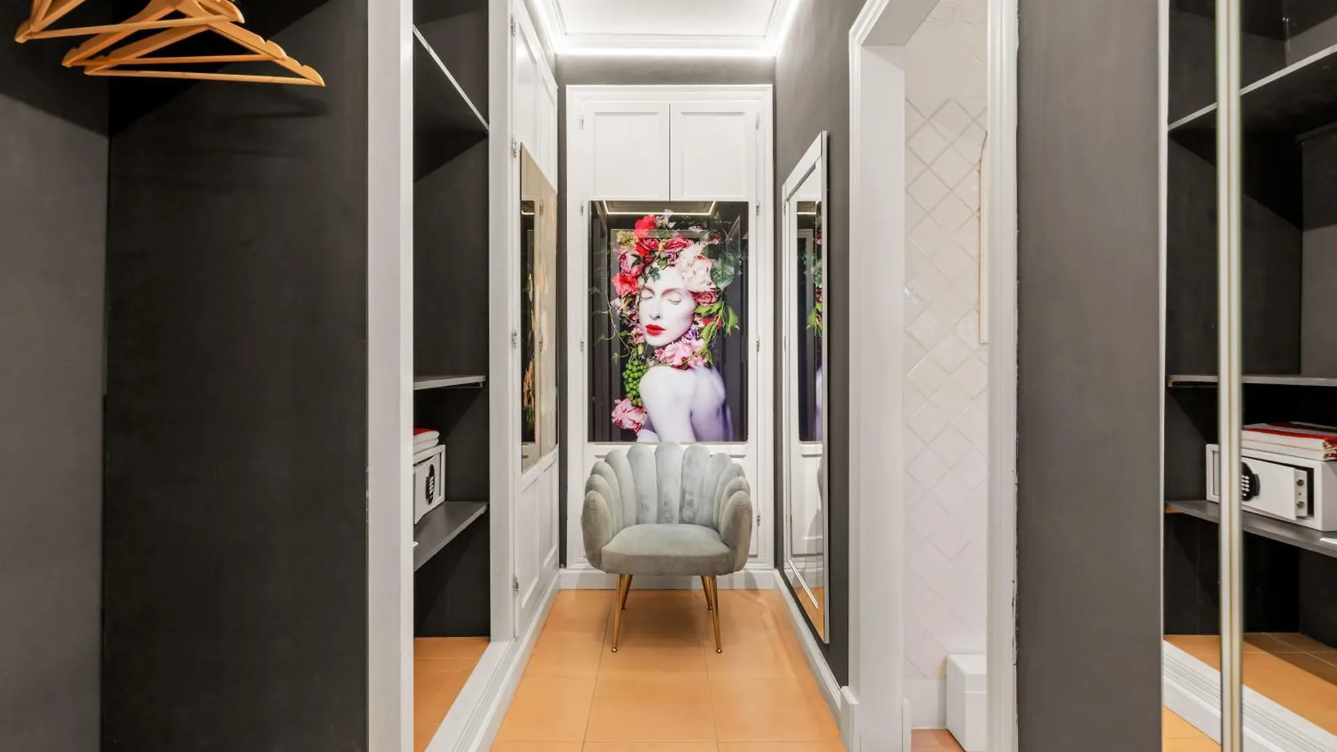 Molo Luxury Suites Puerto Banus Marbella 0*,  Spain