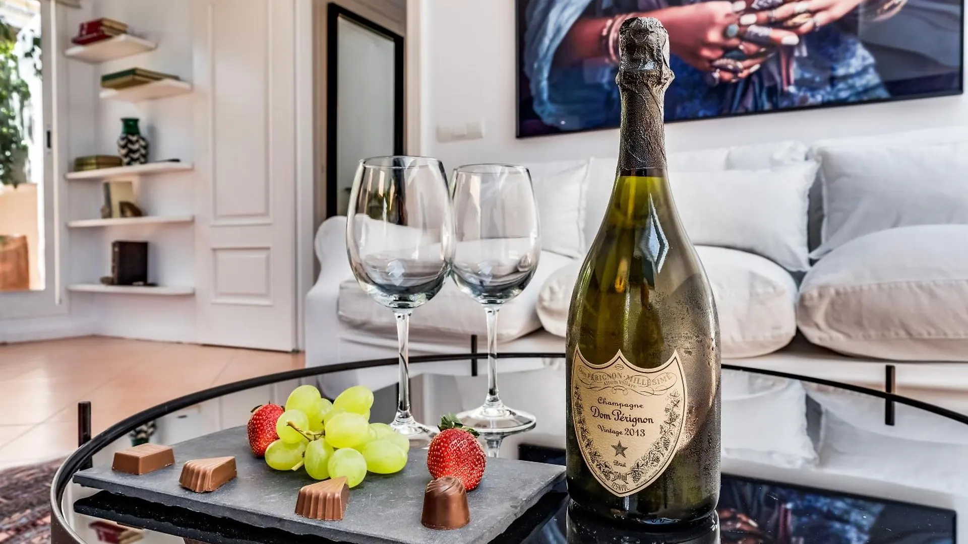Molo Luxury Suites Puerto Banus Marbella
