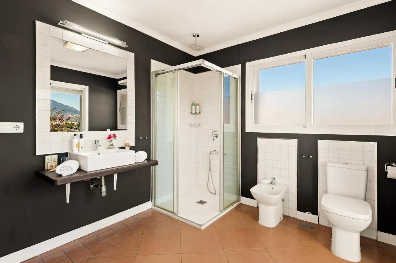 Molo Luxury Suites Puerto Banus Marbella
