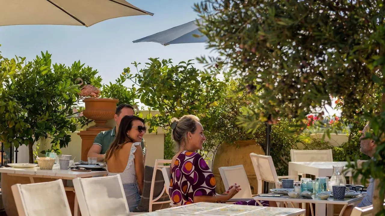 Molo Luxury Suites Puerto Banus Marbella