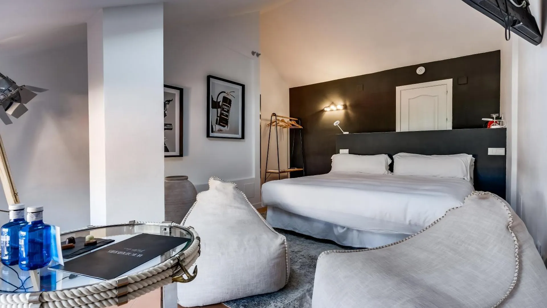 Molo Luxury Suites Puerto Banus Marbella Otel