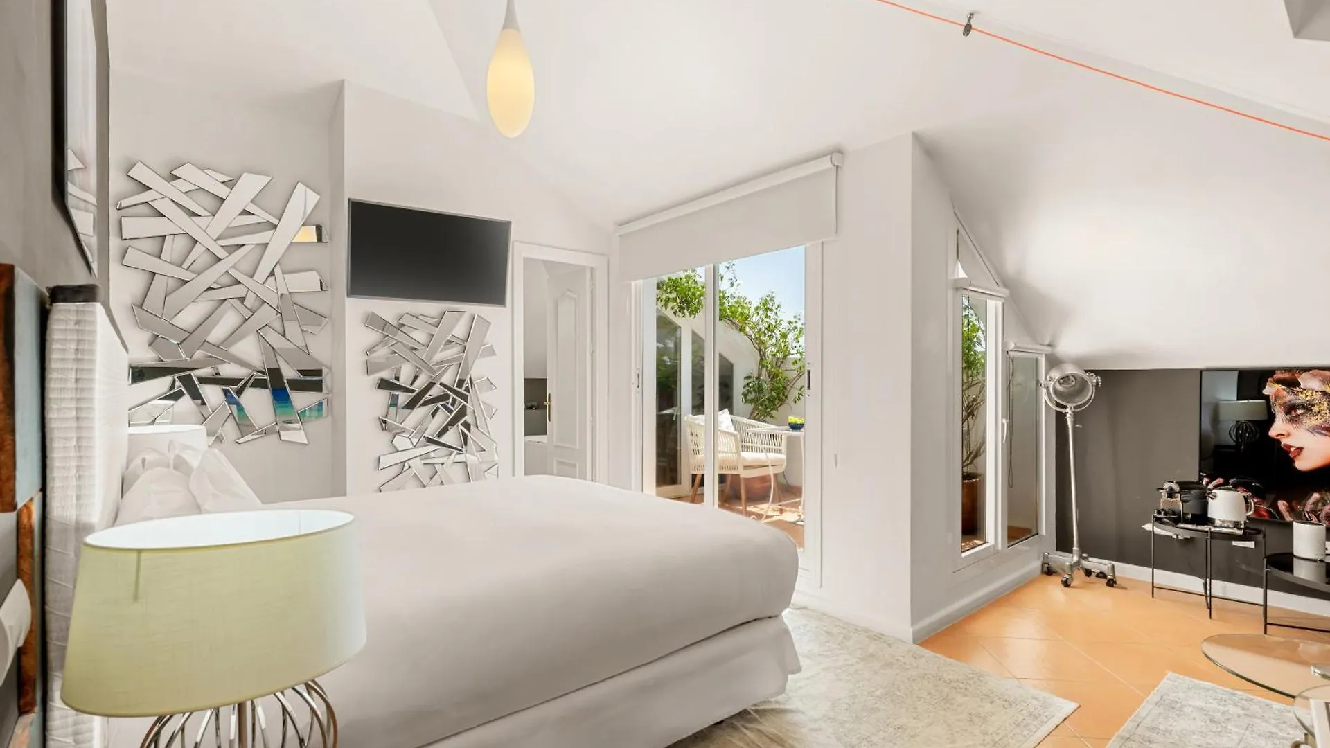 Molo Luxury Suites Puerto Banus Marbella Hotel